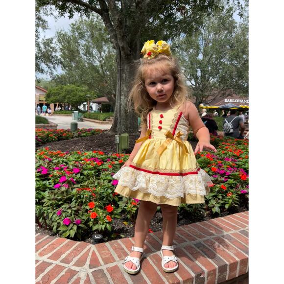 Lilly Reese Bowtique 4" Belle Inspired Glitter Ribbon Bow - Picture 3 of 4